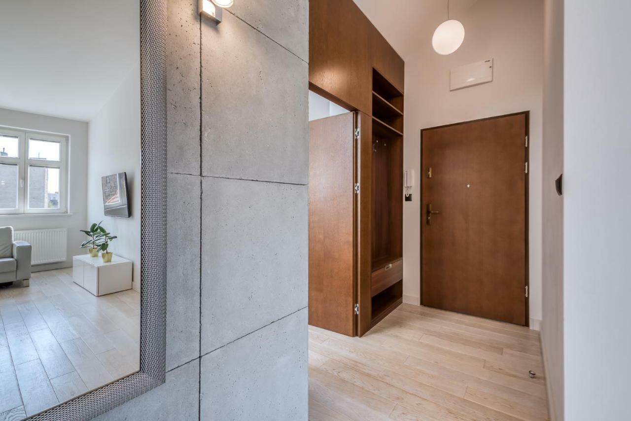 Apartament "Holy" Poznań Exteriör bild